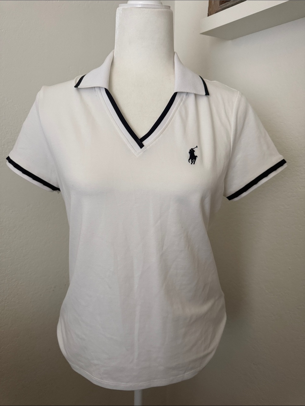 Ralph Lauren Tailored Fit Cricket Polo Shirt
Ralph Lauren Golf - Picture 6 of 9